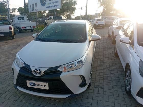 TOYOTA YARIS 1.5 16V FLEX SEDAN XL LIVE MULTIDRIVE TOYOTA YARIS 1.5 16V FLEX SEDAN XL LIVE MULTIDRIVE